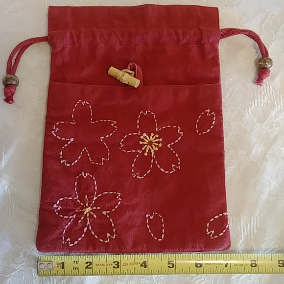 Embroidered bag - Picture 5 of 8